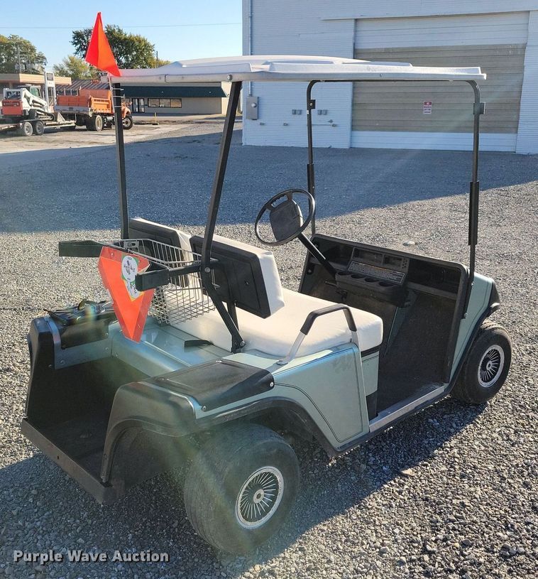 image for item LO9844 Ez-go  golf cart