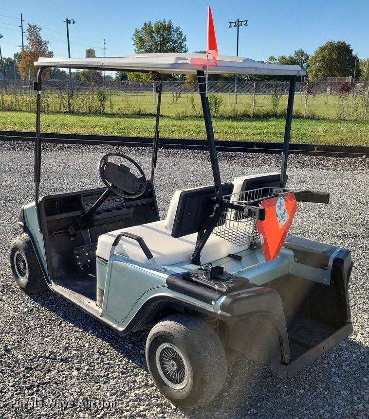 image for item LO9844 Ez-go  golf cart