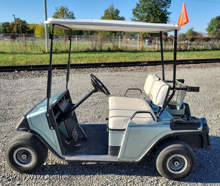 image for item LO9844 Ez-go  golf cart