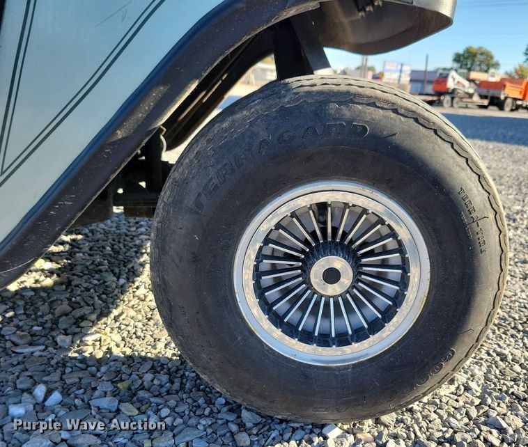 image for item LO9844 Ez-go  golf cart