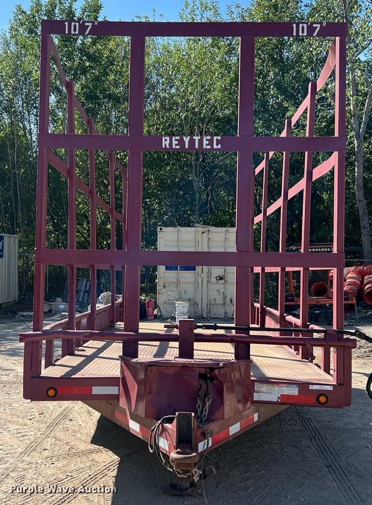 image for item LU9791 2013 Lamar  equipment trailer