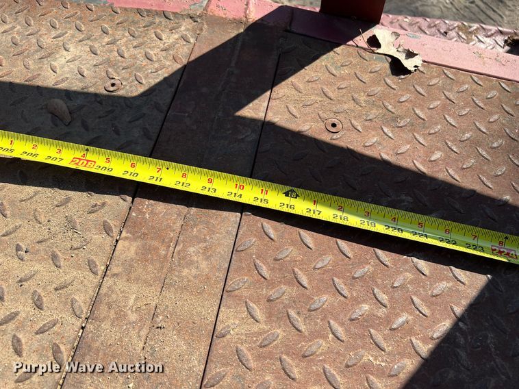 image for item LU9791 2013 Lamar  equipment trailer