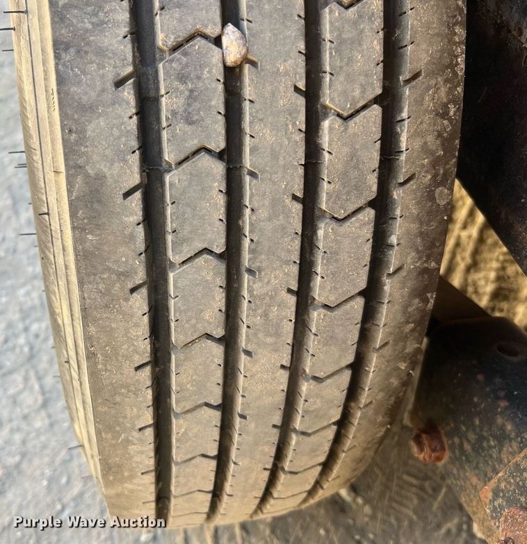 image for item LU9791 2013 Lamar  equipment trailer