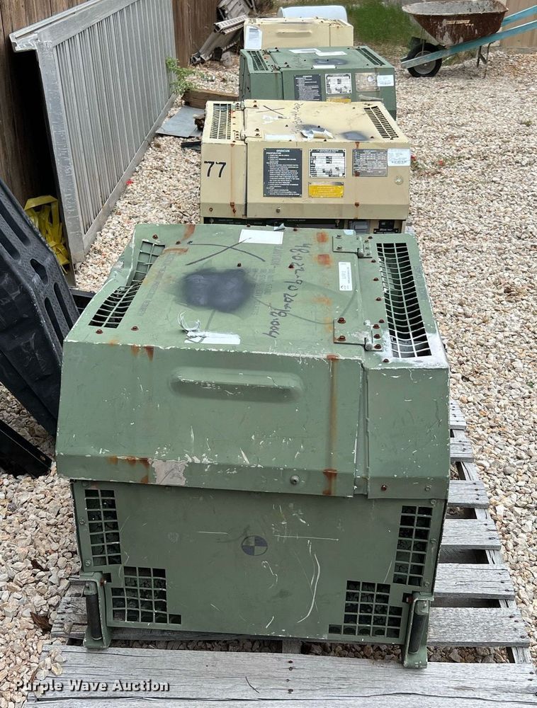 image for item LU9812 (4) MEP-831A generators