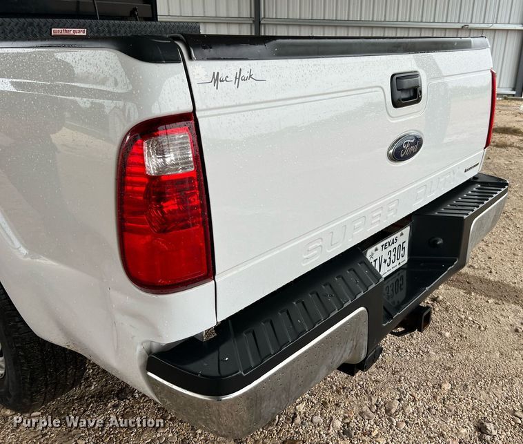 image for item LU9813 2016 Ford F250 Super Duty  Crew Cab pickup truck