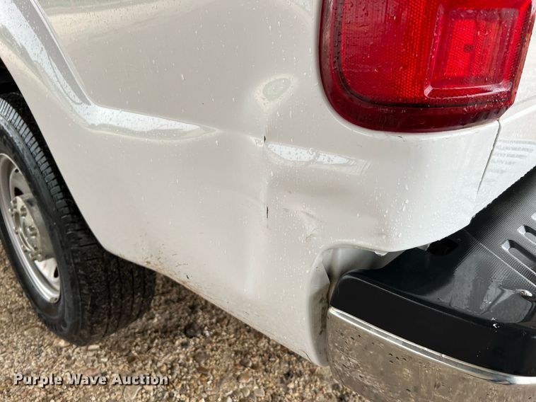 image for item LU9813 2016 Ford F250 Super Duty  Crew Cab pickup truck