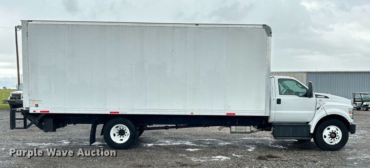 image for item LV9091 2016 Ford F650 Super Duty  box truck