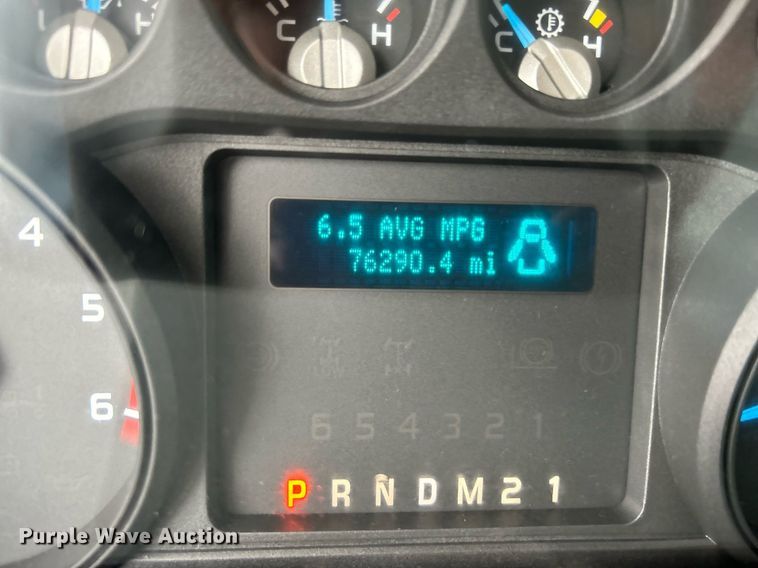 image for item LV9091 2016 Ford F650 Super Duty  box truck