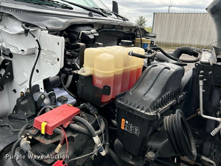 image for item LV9091 2016 Ford F650 Super Duty  box truck