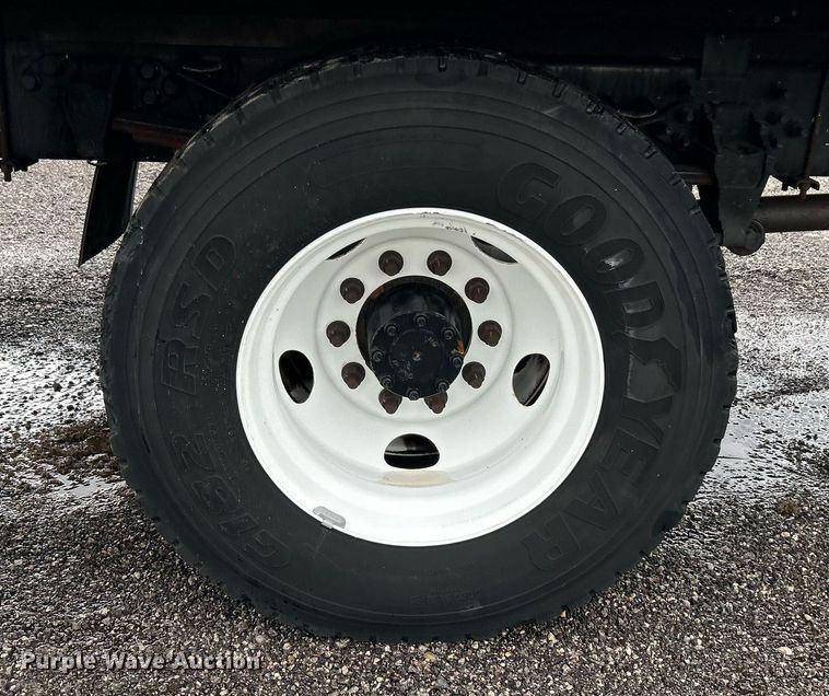 image for item LV9091 2016 Ford F650 Super Duty  box truck