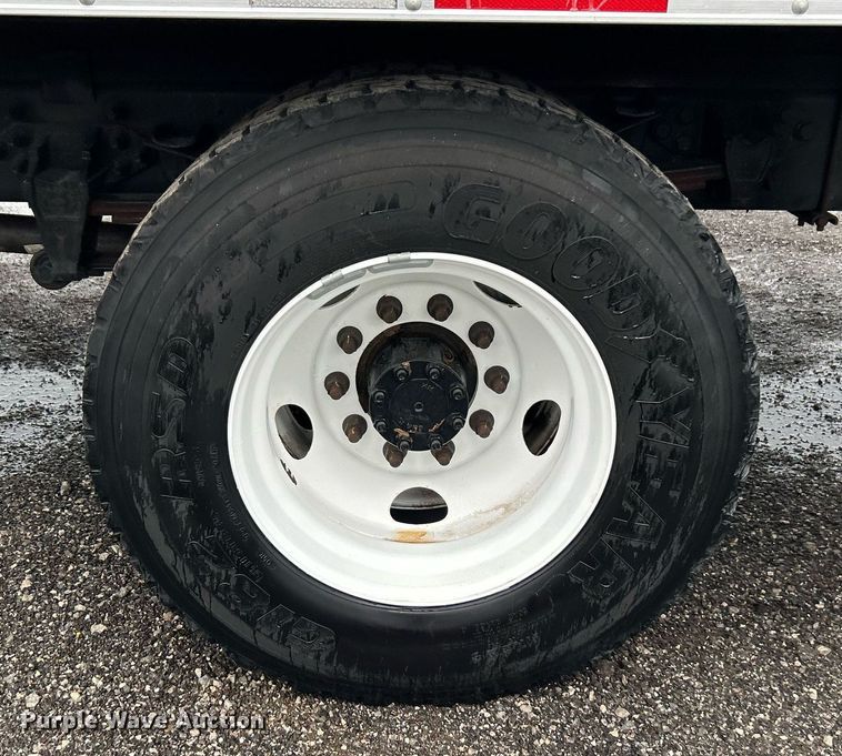 image for item LV9091 2016 Ford F650 Super Duty  box truck