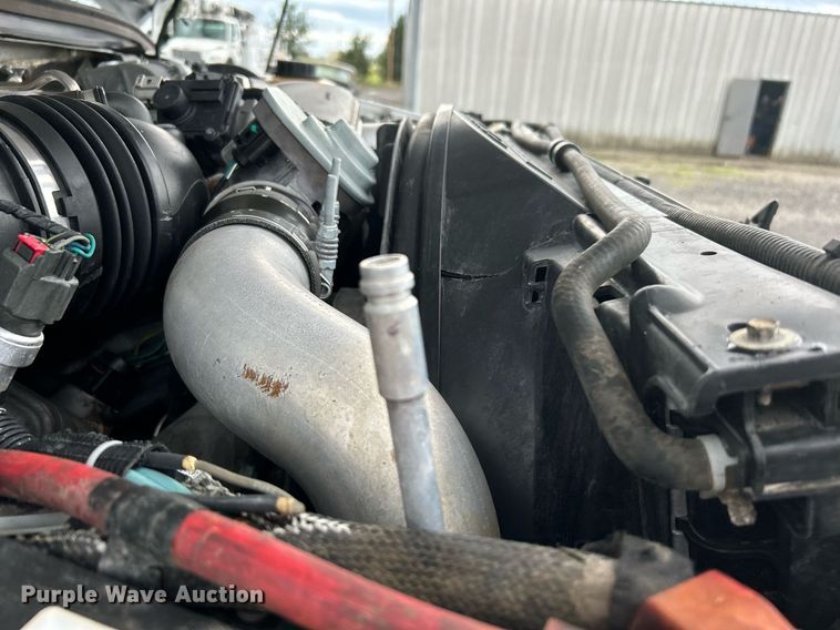 image for item LV9092 2010 Ford F350 Super Duty XL  flatbed pickup truck