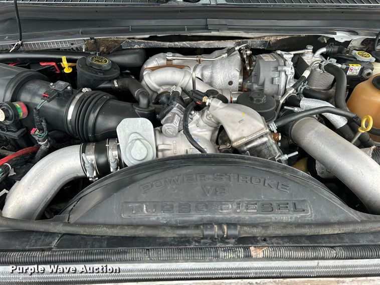 image for item LV9092 2010 Ford F350 Super Duty XL  flatbed pickup truck