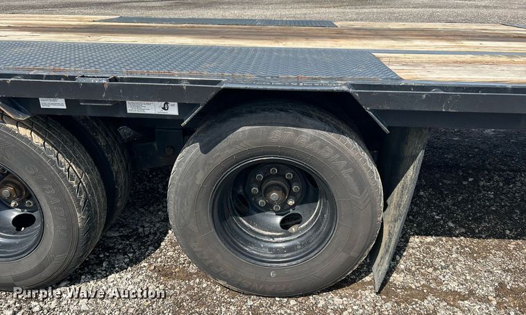 image for item LV9095 2023 RawMaxx FDX-36-210K  equipment trailer