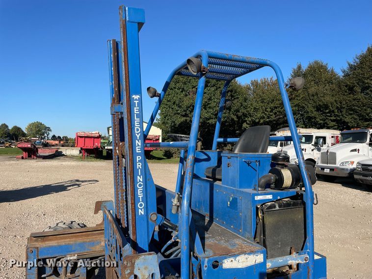 image for item LV9922 1995 Teledyn Princeton D4500  forklift