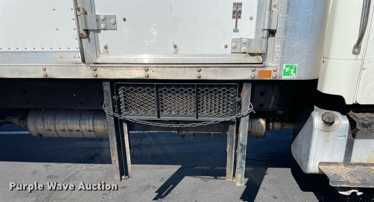 image for item LV9935 2014 Freightliner M2  box truck