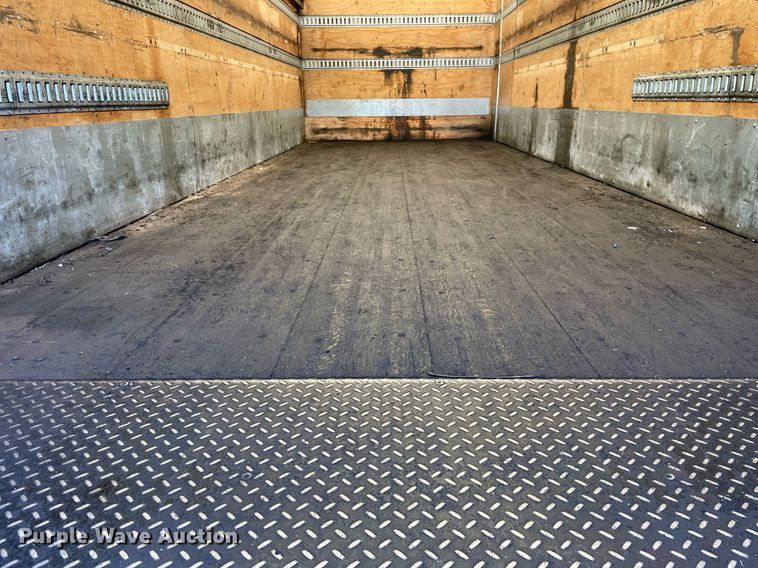 image for item LV9935 2014 Freightliner M2  box truck