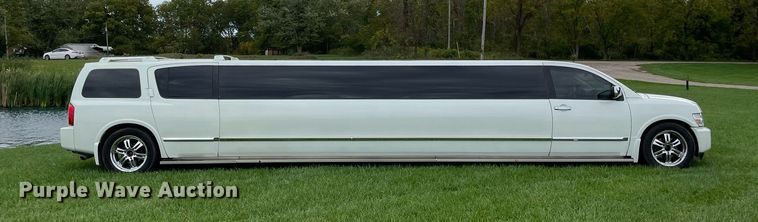 image for item LV9945 2007 Infiniti QX56  limousine