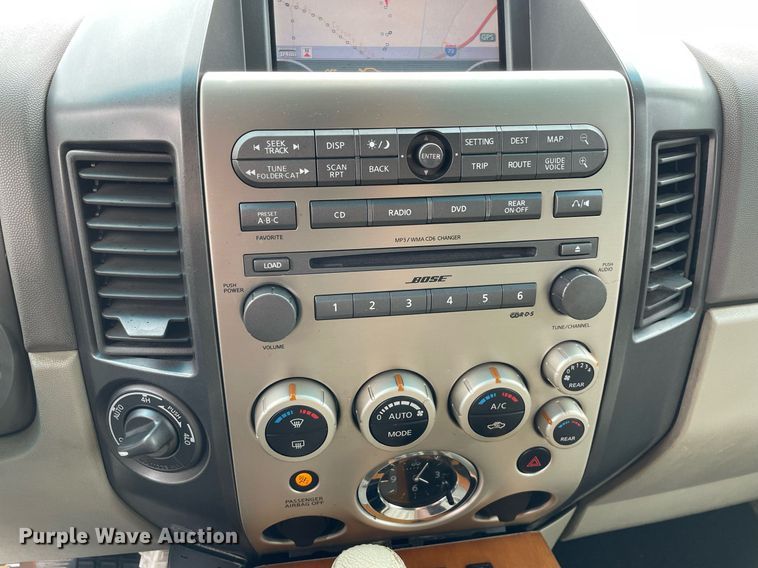 image for item LV9945 2007 Infiniti QX56  limousine