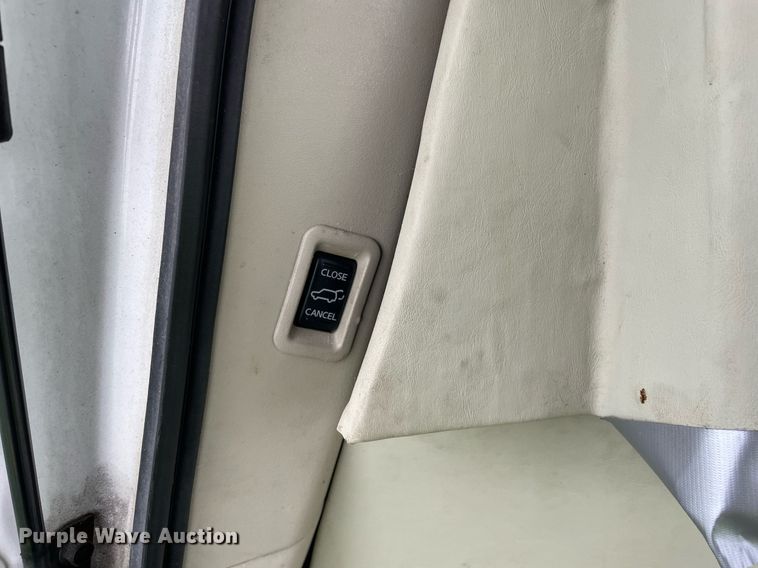 image for item LV9945 2007 Infiniti QX56  limousine