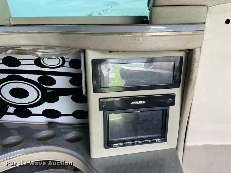 image for item LV9945 2007 Infiniti QX56  limousine