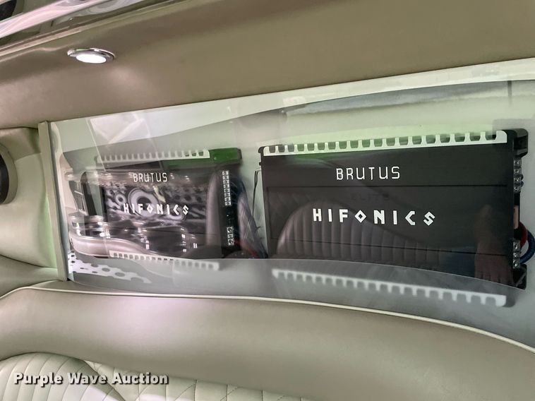 image for item LV9945 2007 Infiniti QX56  limousine