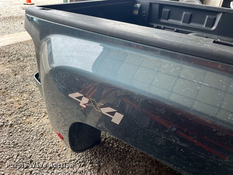 image for item MG9523 2008 Chevrolet 3500  pickup truck bed