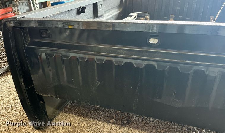 image for item MG9524 2013 GMC 3500  pickup truck bed