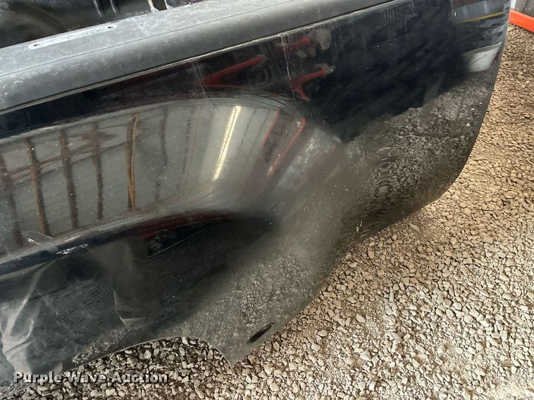 image for item MG9524 2013 GMC 3500  pickup truck bed