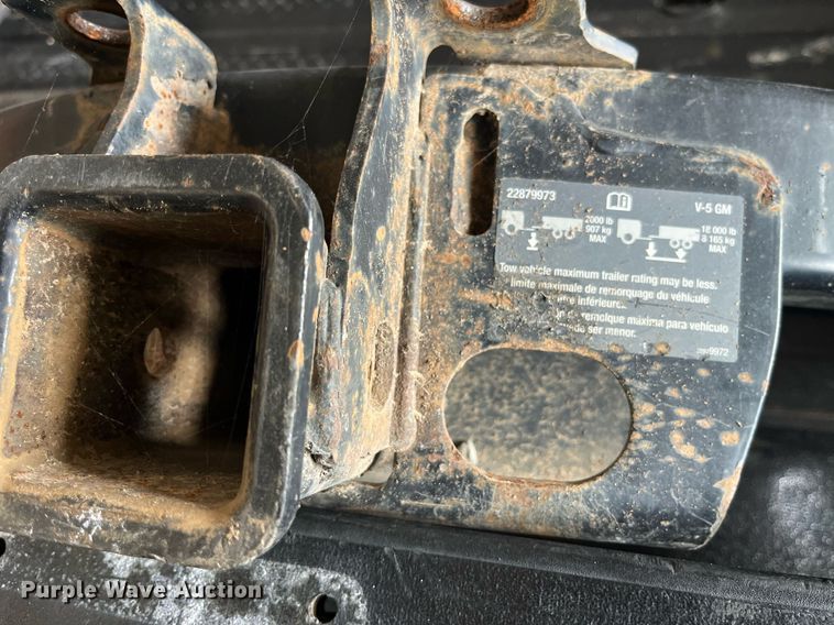 image for item MG9524 2013 GMC 3500  pickup truck bed