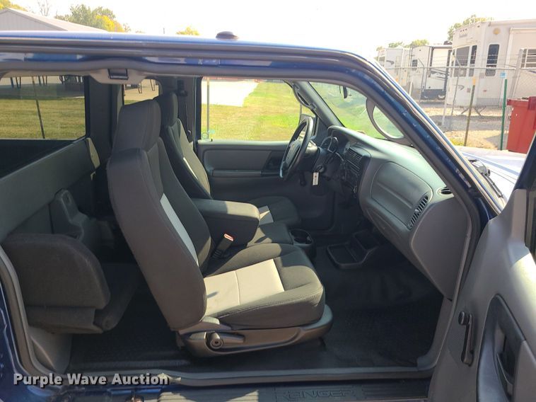 image for item MG9749 2009 Ford Ranger  SuperCab pickup truck