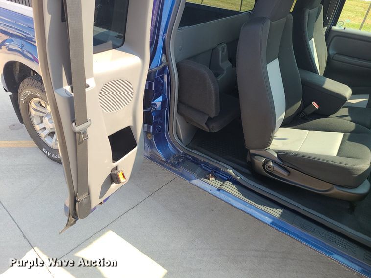 image for item MG9749 2009 Ford Ranger  SuperCab pickup truck