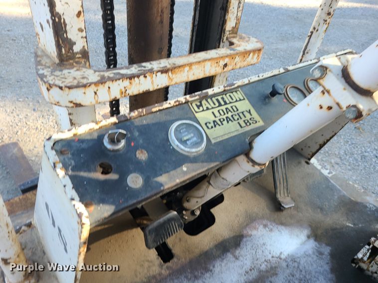 image for item MG9773 Baker FBF040  forklift