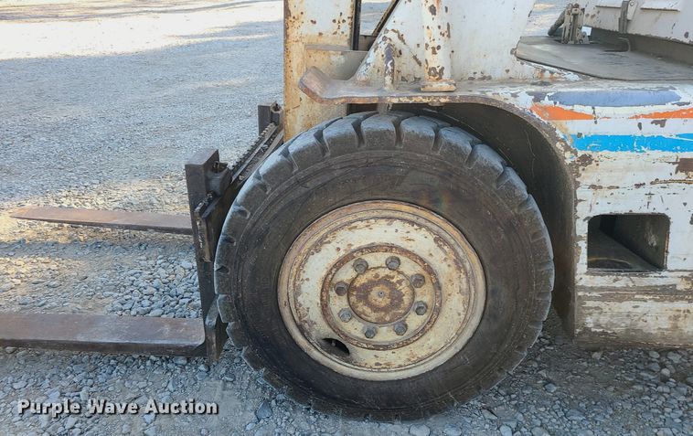 image for item MG9773 Baker FBF040  forklift