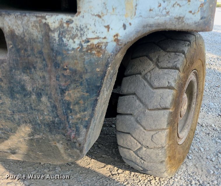 image for item MG9773 Baker FBF040  forklift