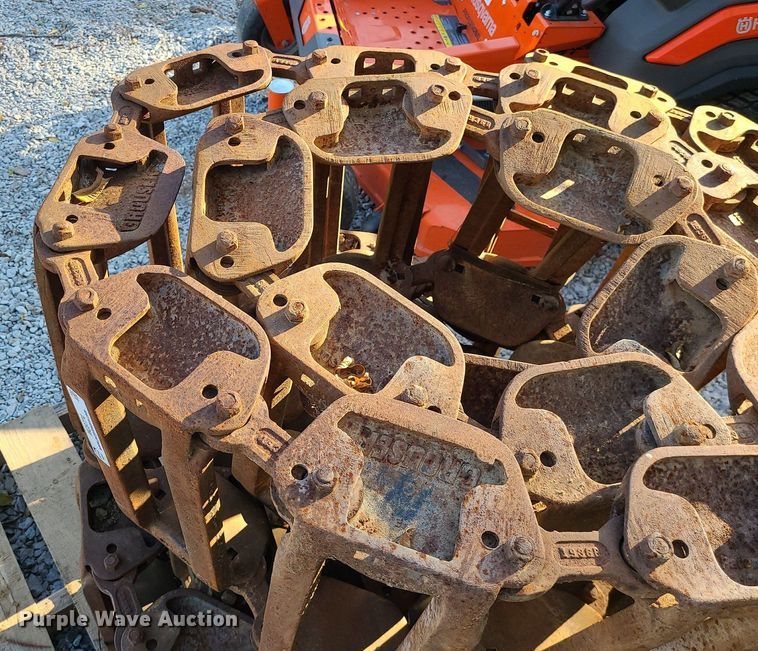 image for item MG9774 Grouser steel skid steer tracks