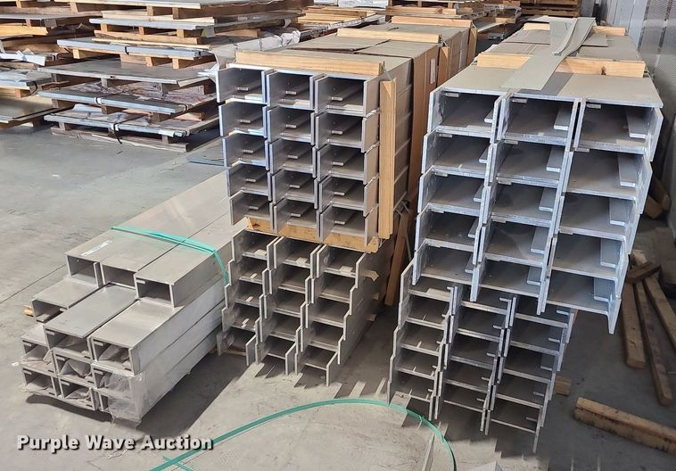 image for item MG9776 Aluminum angles