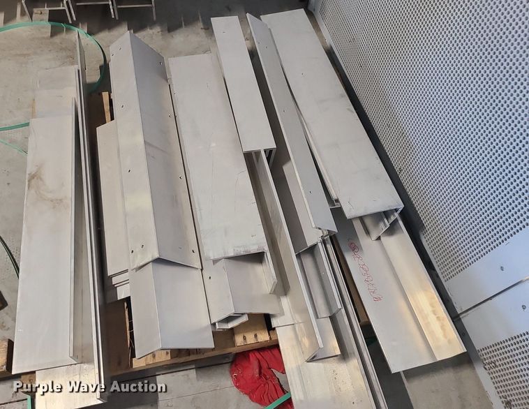 image for item MG9776 Aluminum angles