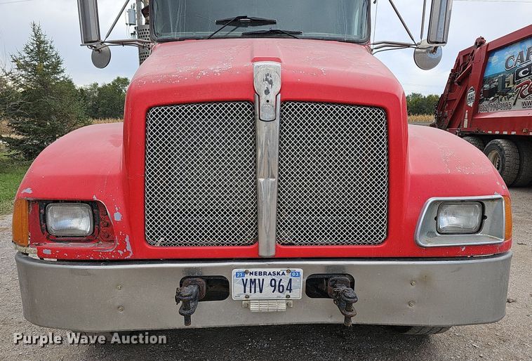 image for item MH9394 2007 Kenworth T300  truck cab and chassis