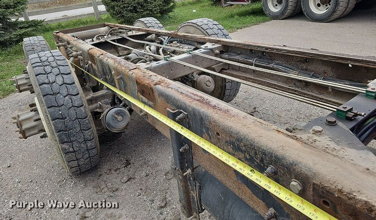 image for item MH9394 2007 Kenworth T300  truck cab and chassis