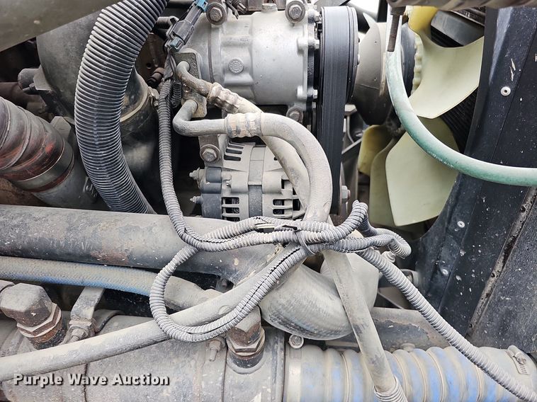 image for item MH9394 2007 Kenworth T300  truck cab and chassis