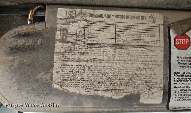 image for item MH9394 2007 Kenworth T300  truck cab and chassis