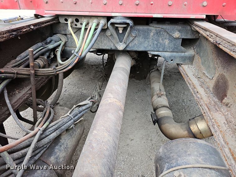 image for item MH9394 2007 Kenworth T300  truck cab and chassis