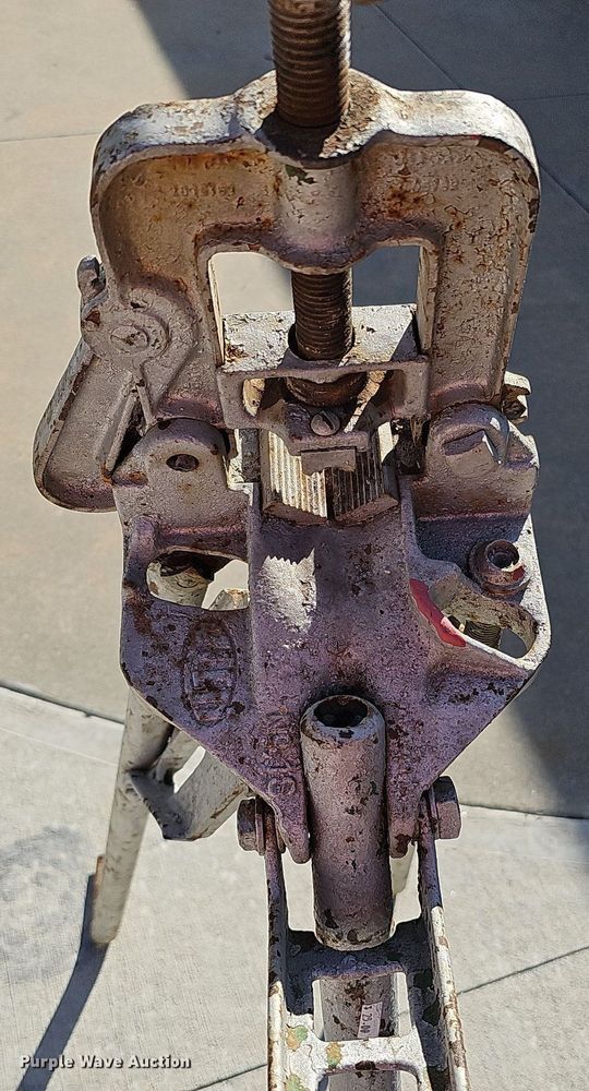 image for item MH9417 Tools