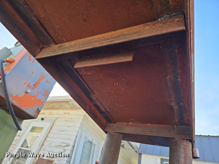 image for item MH9417 Tools