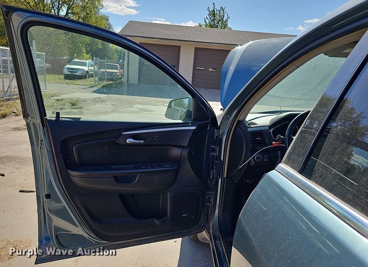 image for item MH9431 2009 Chevrolet Traverse LT  SUV