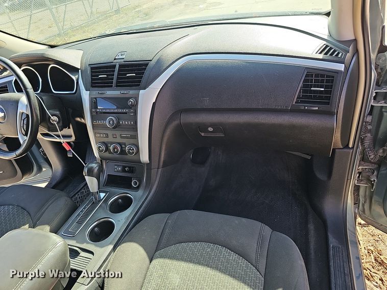 image for item MH9431 2009 Chevrolet Traverse LT  SUV