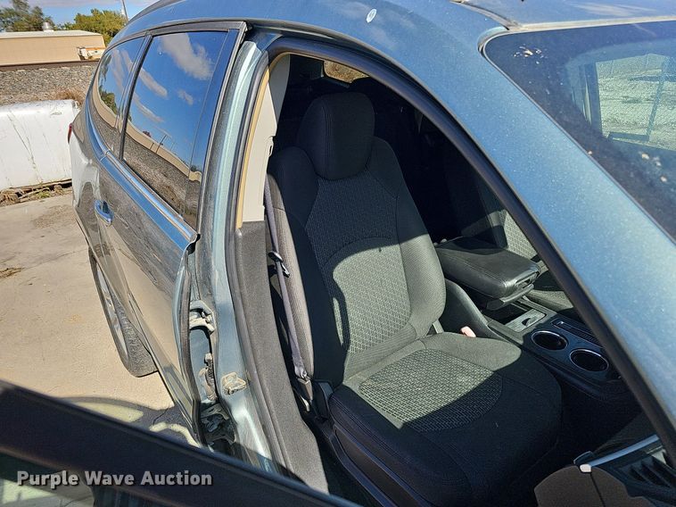 image for item MH9431 2009 Chevrolet Traverse LT  SUV