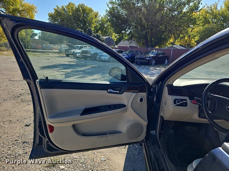 image for item MH9434 2011 Chevrolet Impala LS