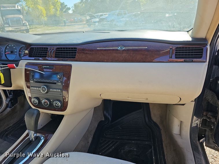 image for item MH9434 2011 Chevrolet Impala LS